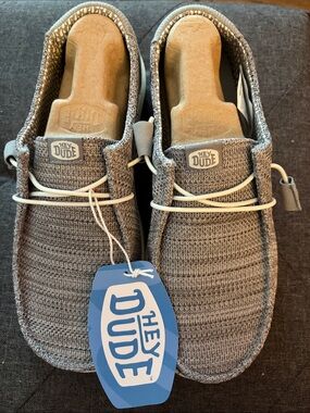 Hey Dude Women’s Light Gray —9W
